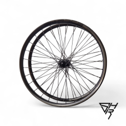 XC MTB wheels with BERD spokes